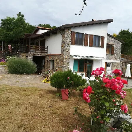 Casa Vacanze Wild Rose Hébergement de vacances Lerici