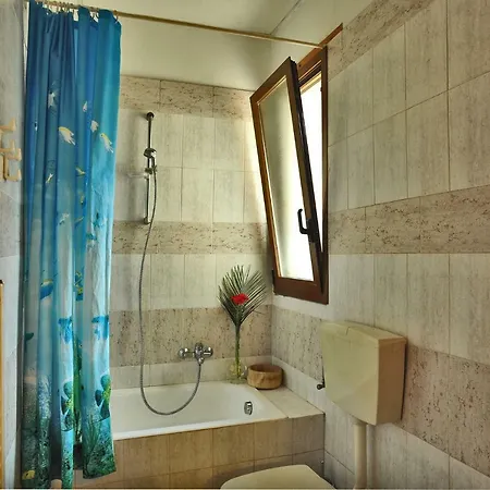Casa Vacanze Wild Rose * Lerici