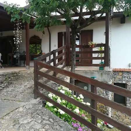 Сasa de vacaciones Casa Vacanze Wild Rose